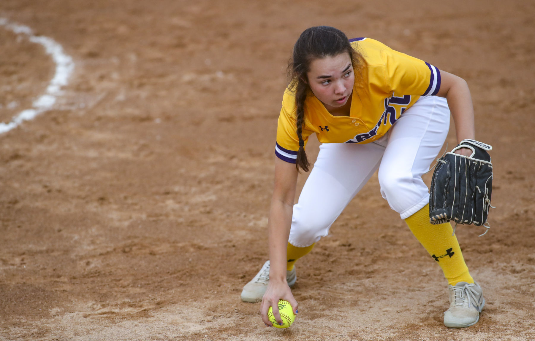 061819-qct-spt-dewitt-softball-025